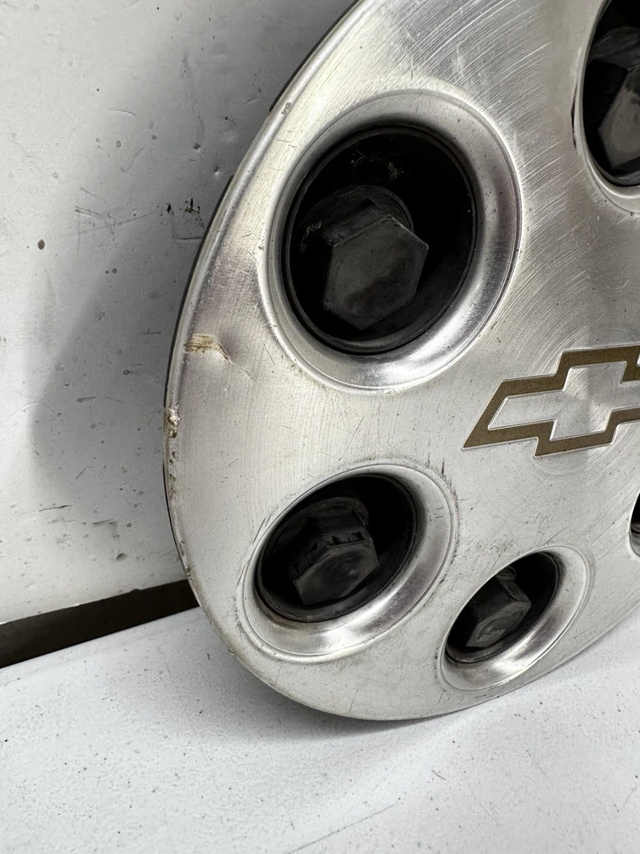 Chevrolet Tahoe Silverado Suburban Astro 2000-2004 tapa central buje OEM S3 Foto 2 de 4