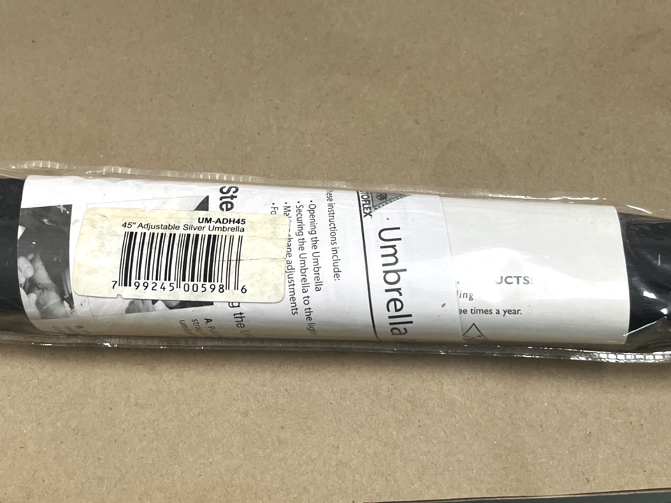 nuevo Photoflex UM-ADH45 45" Paraguas Plateado Ajustable para Luces Estroboscópicas o Calientes Foto 4 de 4