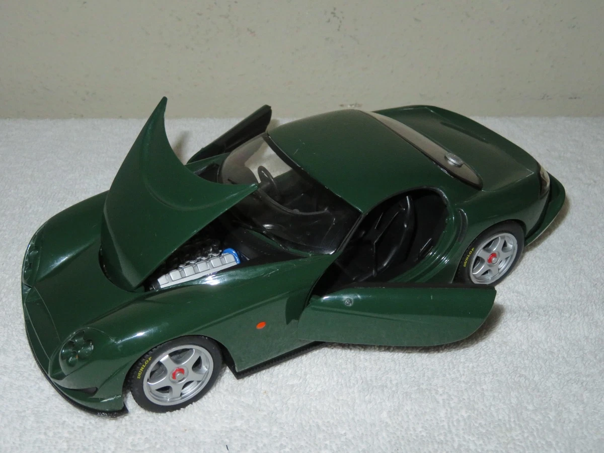 Hot Wheels Et Solido 1:18 - Model Car  2  - TVR Speed 12 Et Ferrari Daytona Quaiyau 621578635