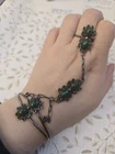 Vintage Sterling Silver 925 Slave Bracelet Hand Chain Green Stone Ring 8.5