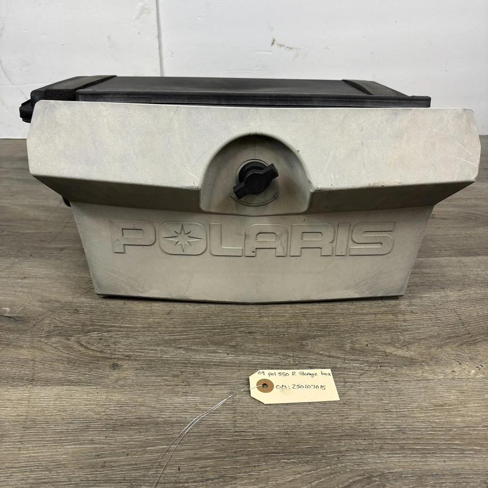 2009 Polaris Sportsman 550 Rear Storage Box 2633432 2633431 - Image 2 of 4