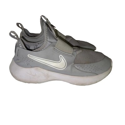 Nike Flex Runner 3 Grade School Boys' ''Wolf Grey/White'' Running Shoe Size 6Y
