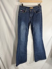 Women  s Tommy Hilfiger Jeans Flare Size 7R Medium Wash