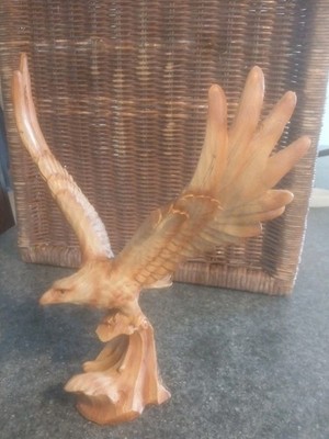 Eagle 10 1/2'' Tall By 8 1/2'' Wide Tan/reddish Color Resin