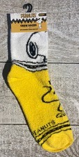 Women's Cozy Socks - Shoe Size 5-10 - Peanuts - D120