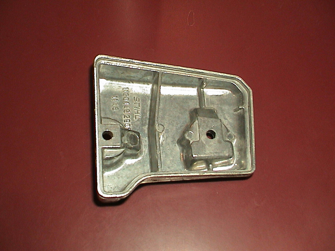 NEW OEM STIHL Chainsaw Exhaust Muffler Housing Cover 009 010 011 012