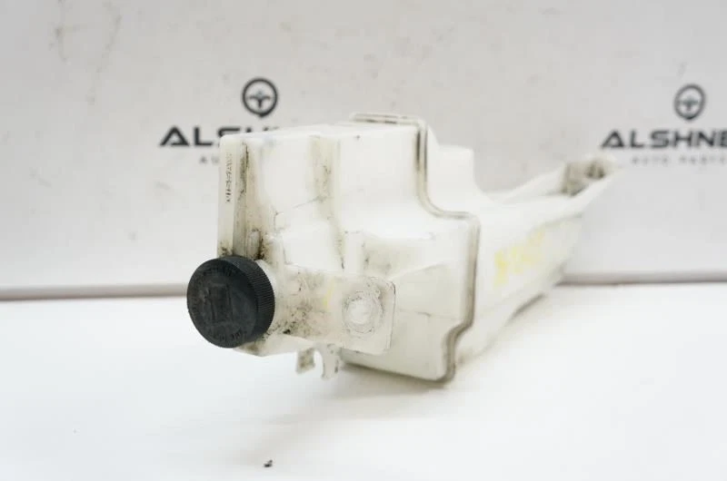 Nissan Versa 2012 botella depósito refrigerante radiador 21710-1HS3A fabricante original  Foto 3 de 4