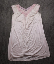Vintage Vanity Fair Nightgown Womens M Champagne Pink Lace Accent Elegant USA
