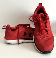 Under Armour Boys' Size 5 Y Youth Red Black White UA Assert 9 Style 3024633-600