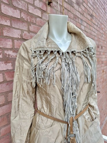 ERMANNO SCERVINO Giacca Trench Cappotto Sabbia Beige Scamosciato Frange Nylon... - Foto 6 di 24