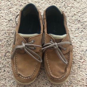 sperry lanyard boat shoe