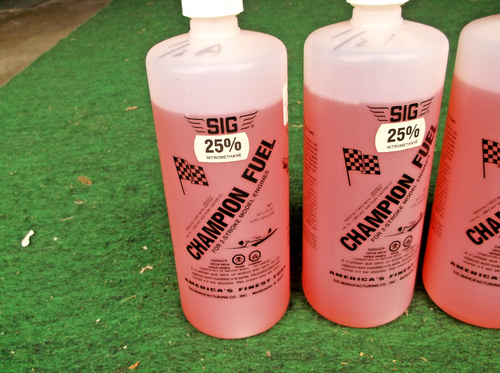 25% Nitro SIG CNAMPION Glow Fuel for Cox .049/.051 Engines (1 Qt.). - Picture 2 of 2
