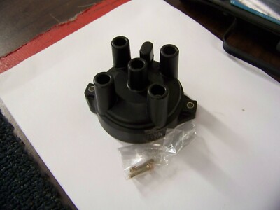 Import Direct G609-18-V00 Distributor Cap Lot of 4 10-0208 New