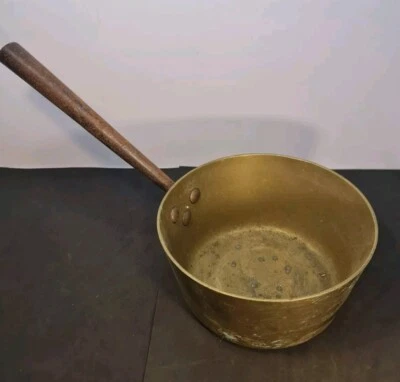 Vintage/Antique Victorian Heavy Brass Saucepan/Jam Pan with Long Iron Handle... - Image 1 of 4