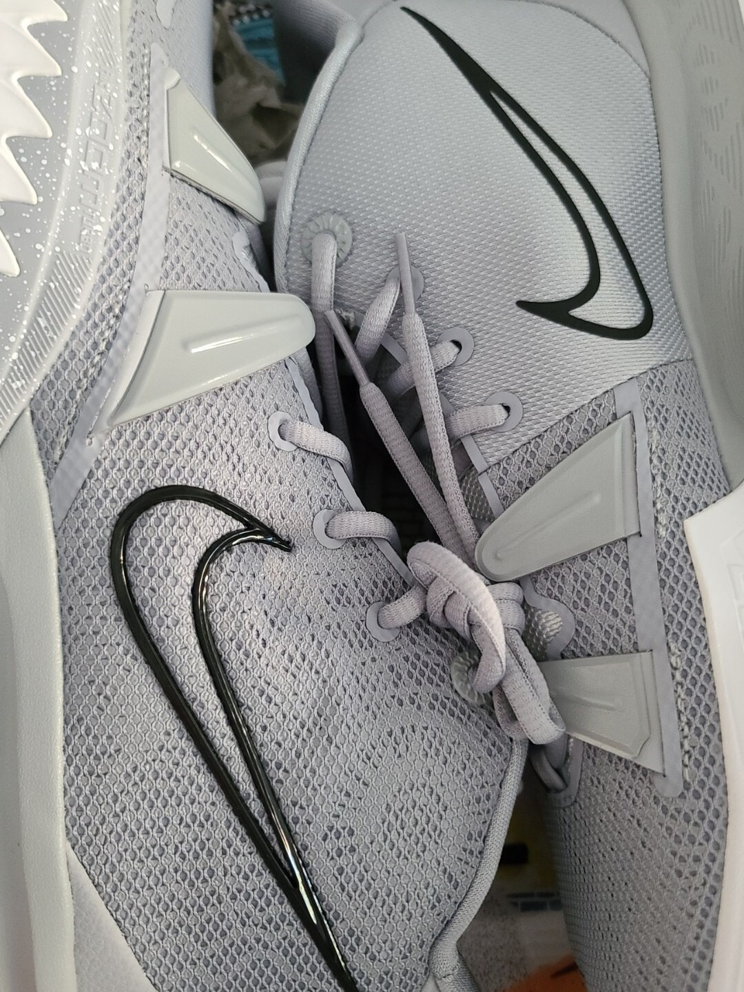 Sz 12.5 Nike Kyrie 7 TB Promo Wolf Grey Black DM5042003 Basketball