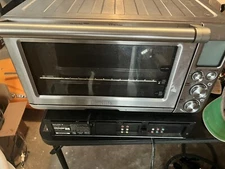 Breville BOV800XL Smart Oven 1800-Watt Convection Toaster Oven with Element IQ
