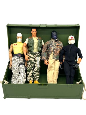 GI.joe アクションマリーン＋フットロッカー HASBRO GI JOE WOODEN FOOTLOCKER VINTAGE ACTION SOLDIER