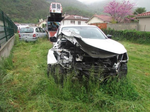 Relé de precalentamiento NISSAN NAVARA NP300 271203982R - Imagen 7 de 10