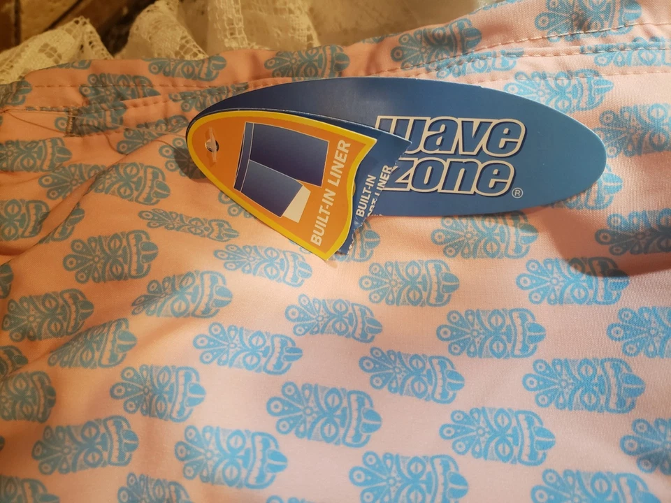 Wave Zone Built In Liner Mens Swim Trunks.  Tiki Print.  NWT.  Size XL - Image 2 of 4