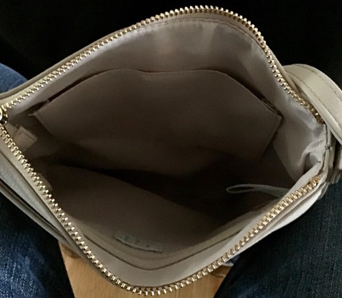 TARGET OVER THE SHOULDER HAND BAG LIGHT BEIGE 9 IN X 9.5 IN. NWOT - Picture 4 of 12