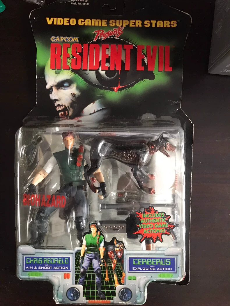 Toy Biz RESIDENT EVIL Chris RedField Cerberus with Exploding