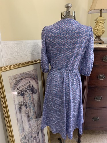 Vintage 3/4 Sleeve Belted Micro Floral Print Prairie Dress Size Medium No Tags - Picture 11 of 12