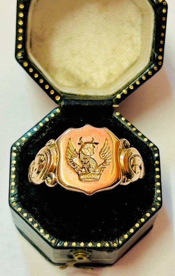 “Antique 9ct Rose Gold Winged Bull Intaglio Seal Ring” Heavy 5.3g Size T - Image 3 of 4