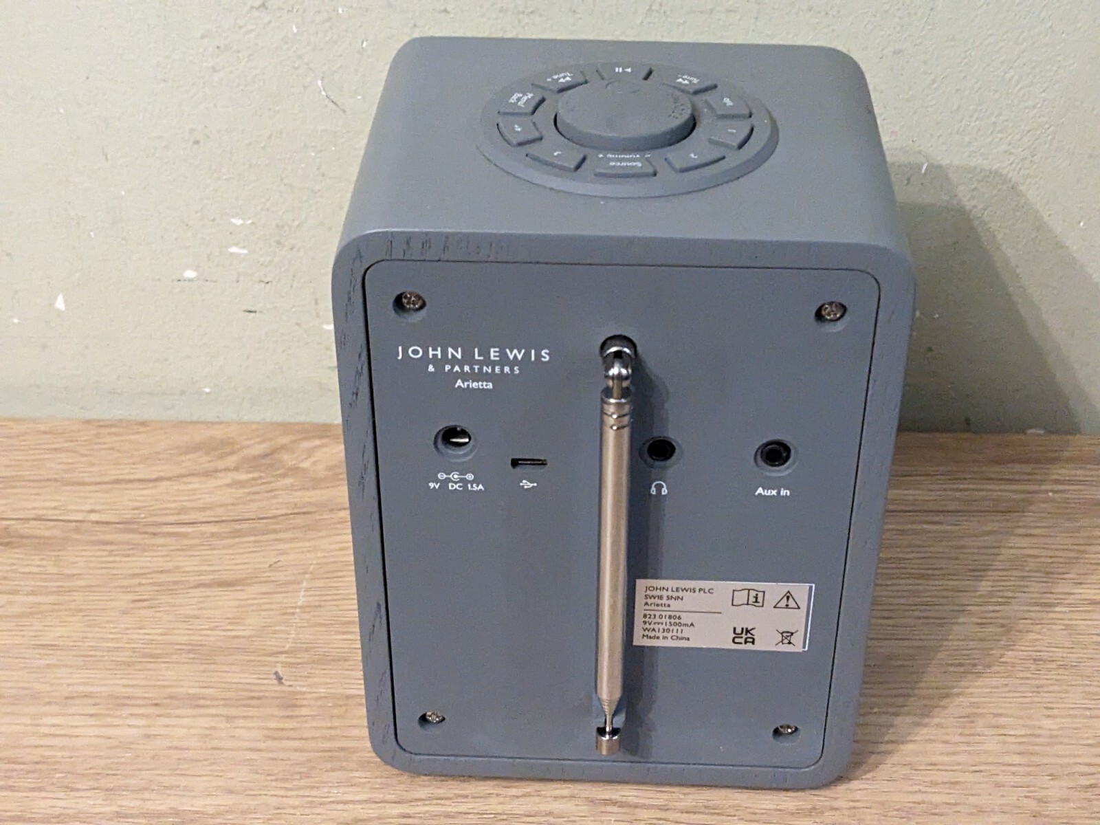 FAULTY John Lewis Arietta DAB+ FM digital radio (grey) READ DESCRIP