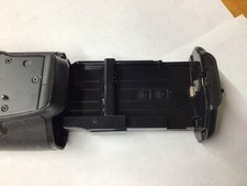 Vello BG-C5 Battery Grip for Canon EOS Rebel T2i / T3i / T4i DSLR Camera