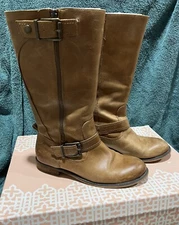 Gianni Bini Size 7.5 Ride On Motorcycle Boots Gingerbread Color Leather W/ Box