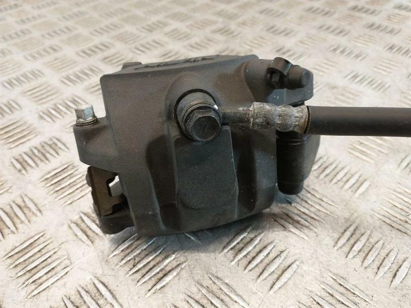 Kawasaki Z650 (2017>) Front Caliper Set — 第 3/4 张图片