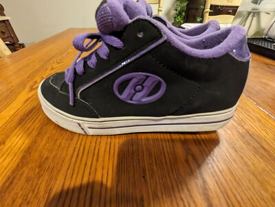 Heelys Shoes Youth Size Black Purple Wheeled Skate Shoes Style# 7671 