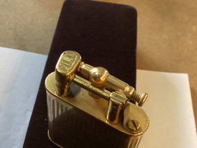 1920's Vintage Dunhill “Unique” Lift Arm Lighter Pat 143752 1920's Vintage Dunhill “Unique” Lift Arm Lighter Pat 143752