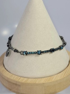 Vintage Carolee Blue Rhinestone Tennis Bracelet 7.25'' Gunmetal Black Silver Tone