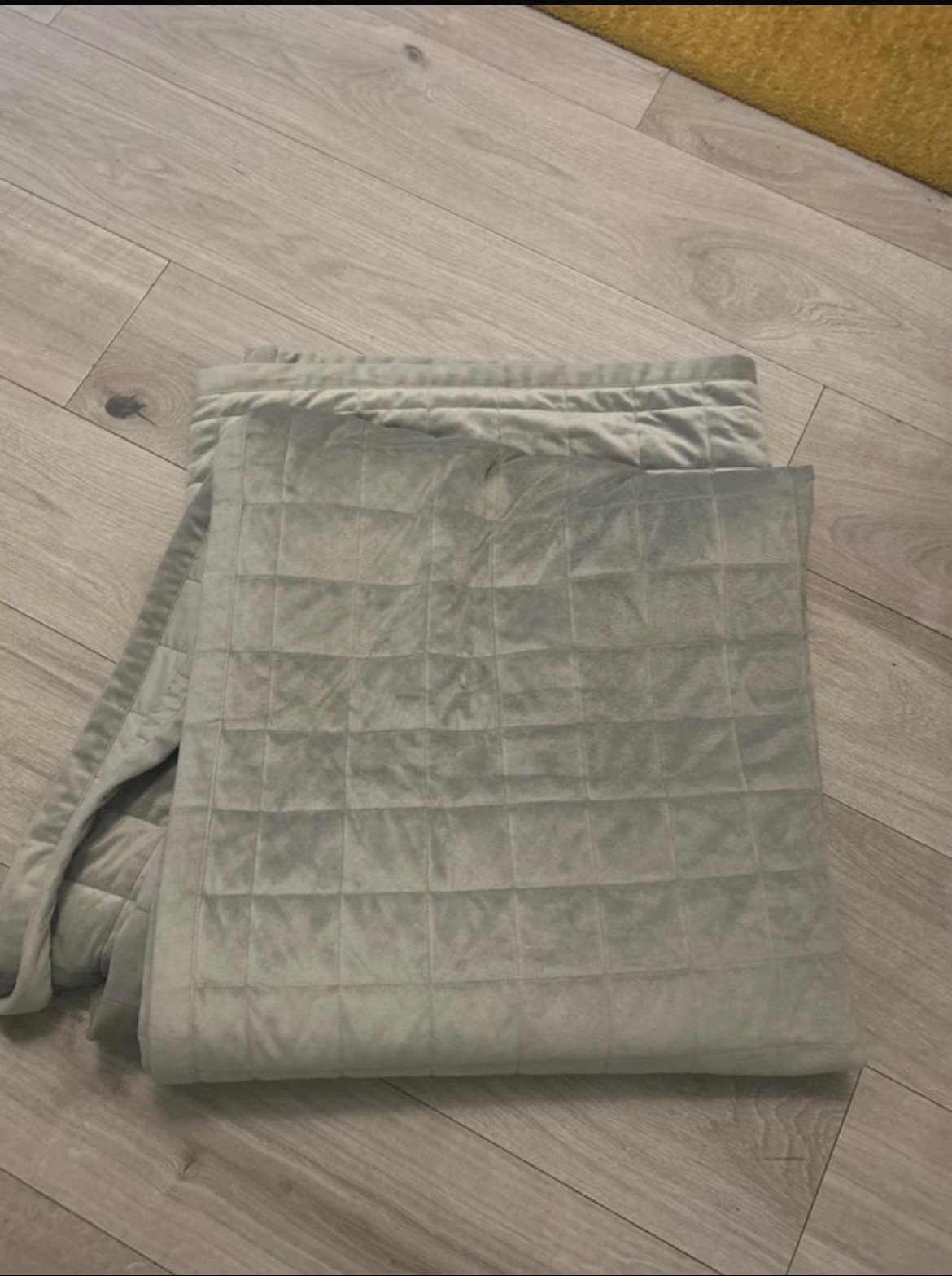 light grey bed spread