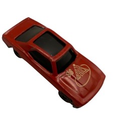 Imagen de Vintage Red Diecast Toy Car Coupe Gold 88 Graphic Muscle Car Racing Collectible