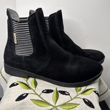 VANS Boots Size 5 Women?s One-off Sample Black Suede