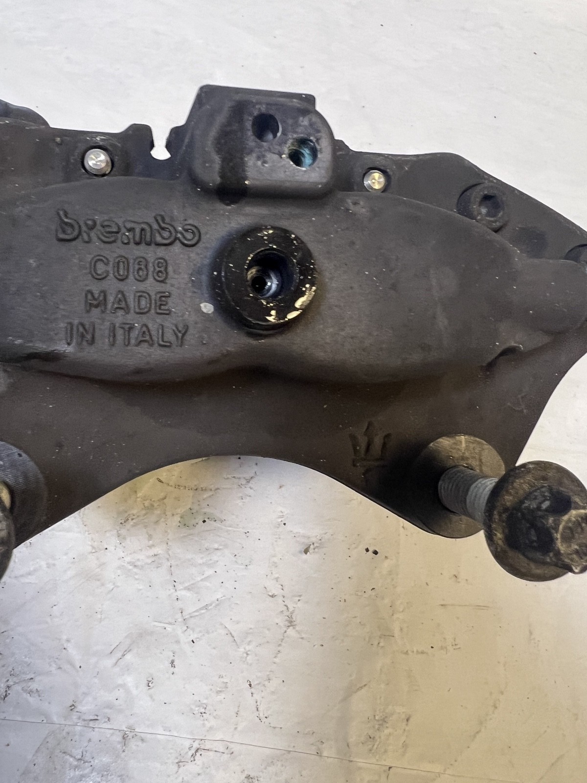 2014‑23 Maserati Ghibli Rear Caliper Brembo OEM