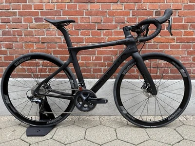 NEW! Pinarello Paris size 49/Carbon/Shimano Ultegra/OSP:4399€ All SizesAvailible - Bild 1 von 4