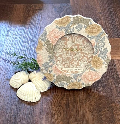 NEW! Morris & Co-William Morris CHRYSANTHEMUM Pattern 4 x 4'' Photo Frame - CHIC!