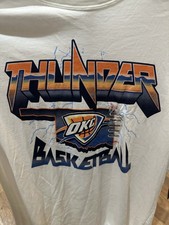 Oklahoma City Thunder Shirt Mens M 47 Brand NBA Lightning Graphic NWT