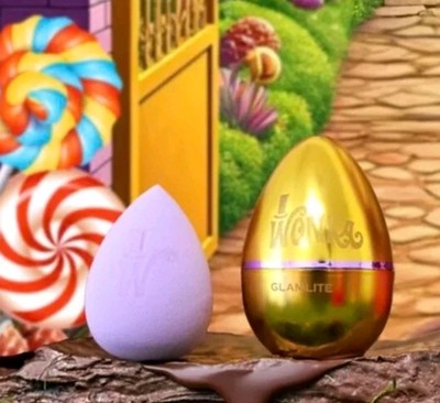 Glamlite Willy Wonka And The Chocolate Factory Golden Egg With Makeup Sponge NEW