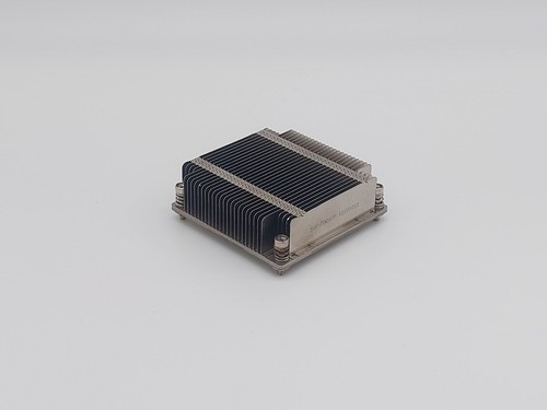 Supermicro SNK-P0047P LGA2011(-3) 1U Passive CPU Heatsink Xeon E5-2600 Series - 第 1/1 張圖片