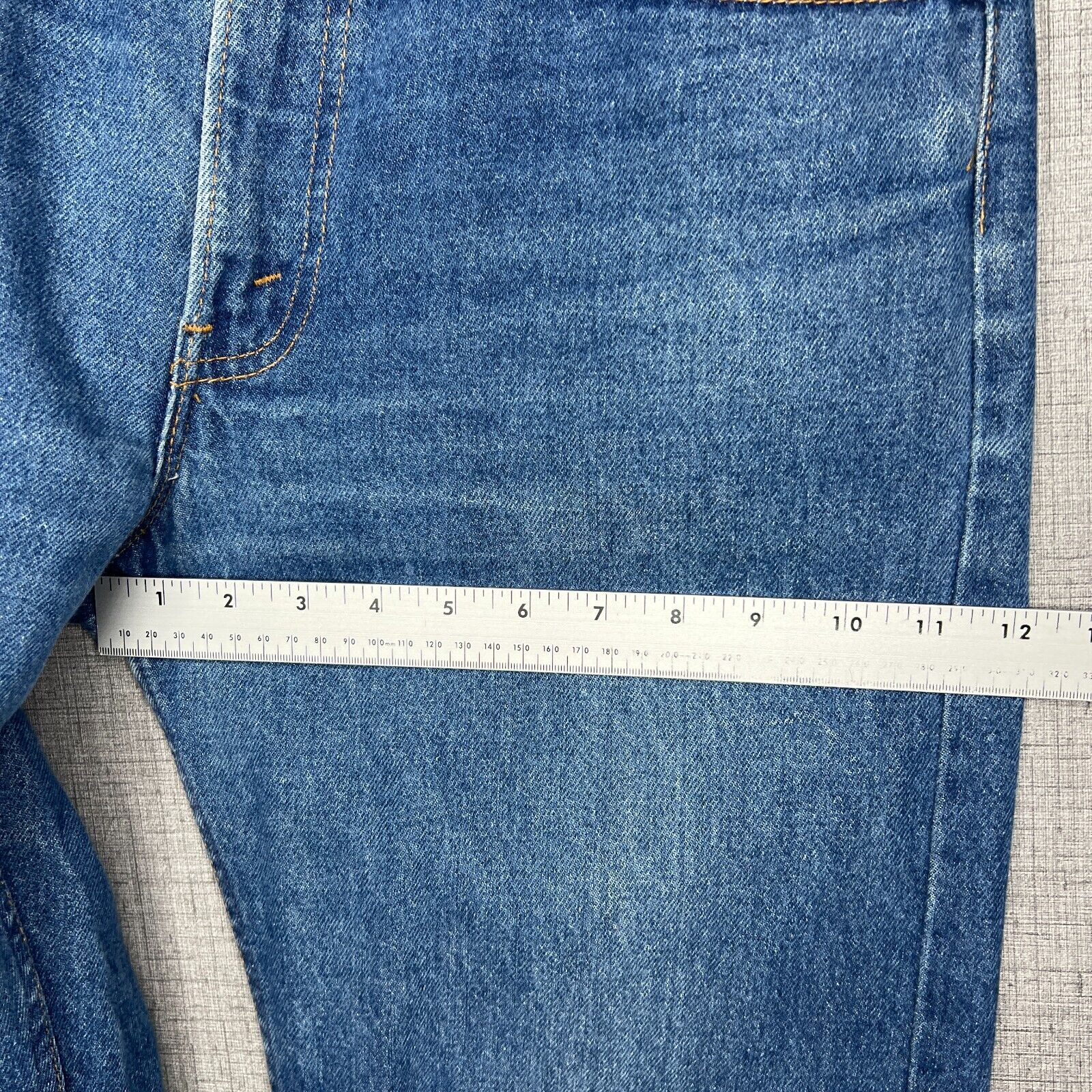 VTG Levi’s Jeans 505 0217 Men's 33x30 Straight Le… - image 5
