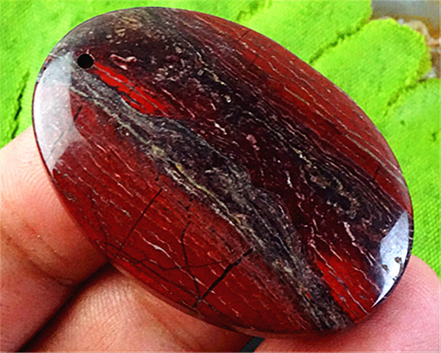 JT80498 46x31x7mm Natural Red Tiger Eye Gem Oval Pendant Bead