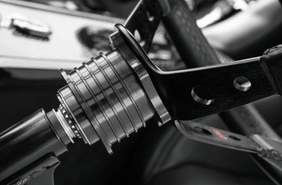 DragonFire Quick-Release Hub/Spline Kits for Steering Wheels Black (521248) - Image 3 of 3