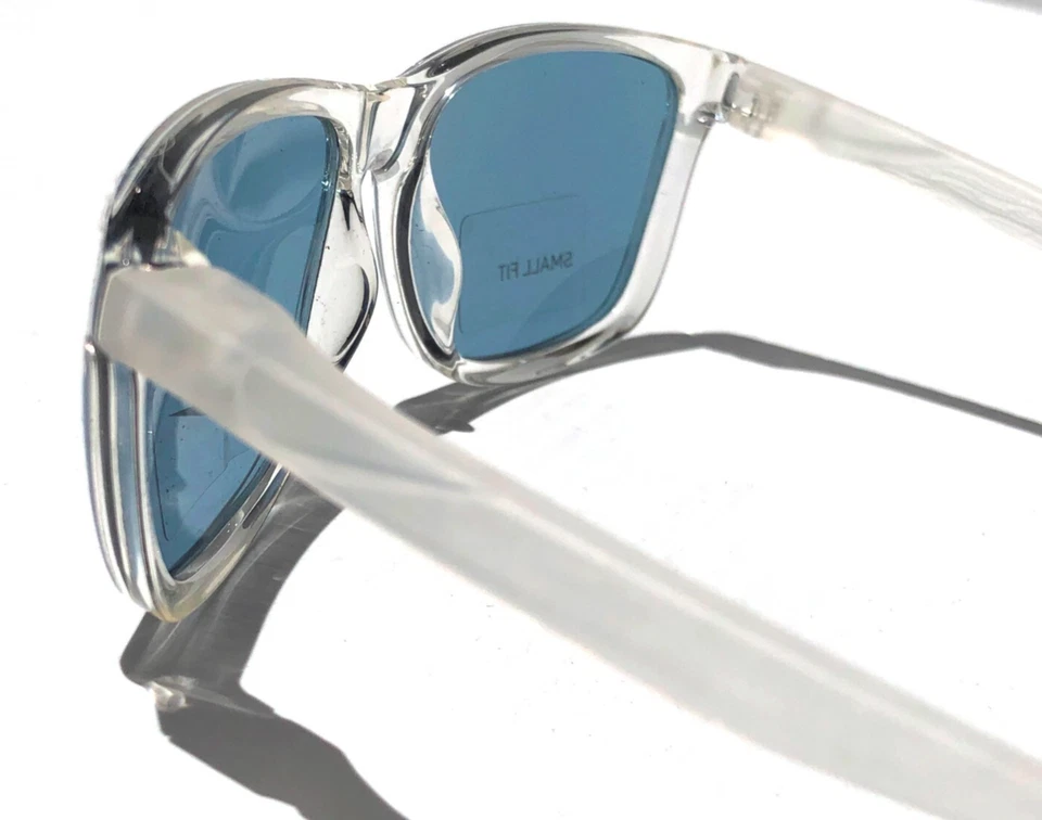 全新 Nike FLIP ASCENT 水晶和哑光 透明 紫外线防护 蓝色镜片 太阳镜 900 — 第 4/4 张图片