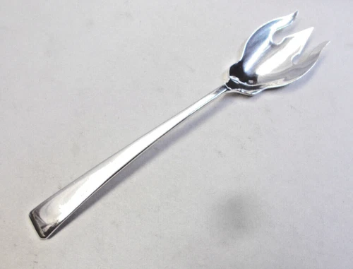 CRAFTSMAN STERLING SILVER ICE CREAM FORK-ODD-UNIQUE 1932 TOWLE FINEST