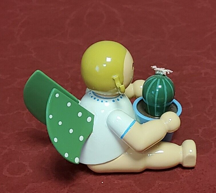 Engel sitzend mit Kaktus von Wendt und Khn | eBay.de