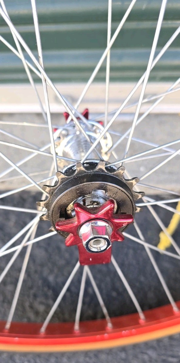 Red Araya 26 x 1.5 Inch Rims Tires N Tubes With GT First Gen